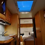 Proboost Arctic Center Cosy Caravan 아파트