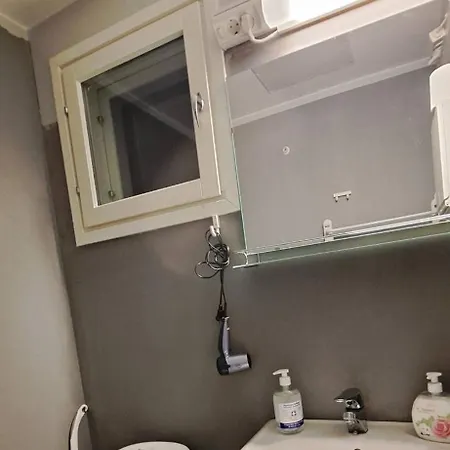 Proboost Arctic Center Cosy Caravan