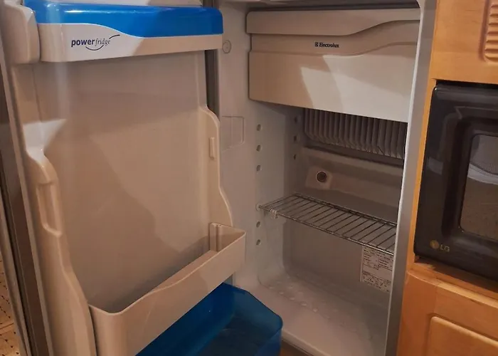 Proboost Arctic Center Cosy Caravan רובניימי