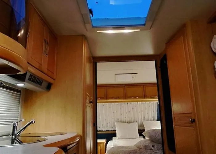 Proboost Arctic Center Cosy Caravan דירה