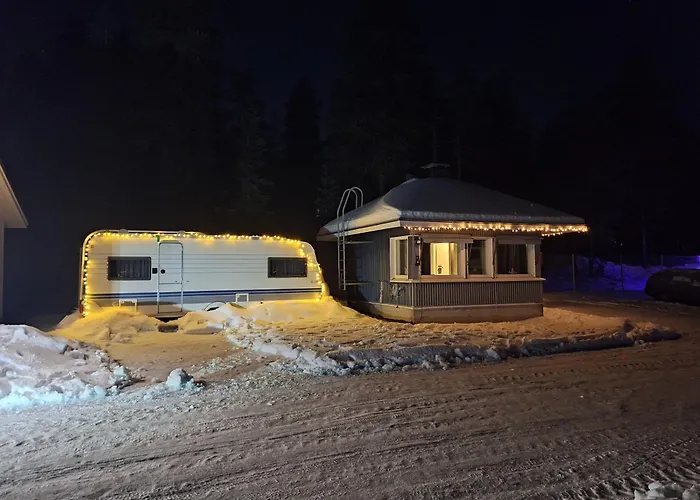 Proboost Arctic Center Cosy Caravan רובניימי